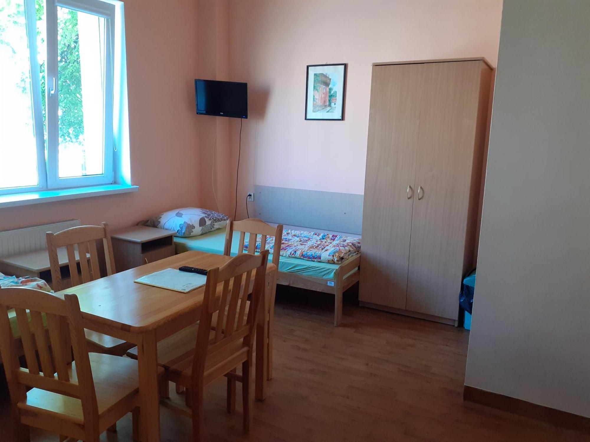 Хостел Szkolne Schronisko Mlodziezowe W Olsztynie Ольштын Экстерьер фото